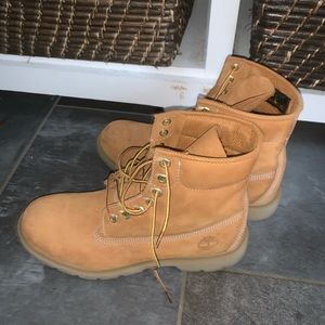 Good condition Timberland Boots
